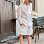 חליפת פשתן לבן